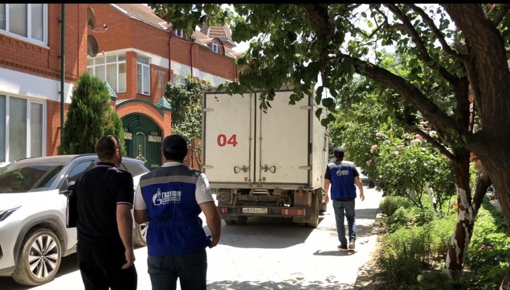 Владельцев особняков обязали оплатить за газ 